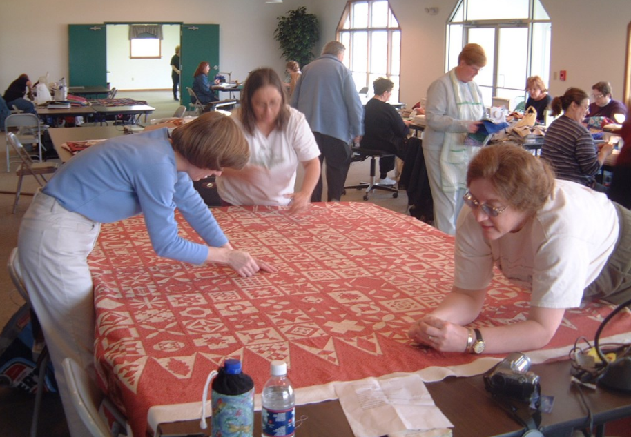 Join the Jane Community! How fun would it be to spend the summer sewing with your friends or guild? Check out what these quilters made!